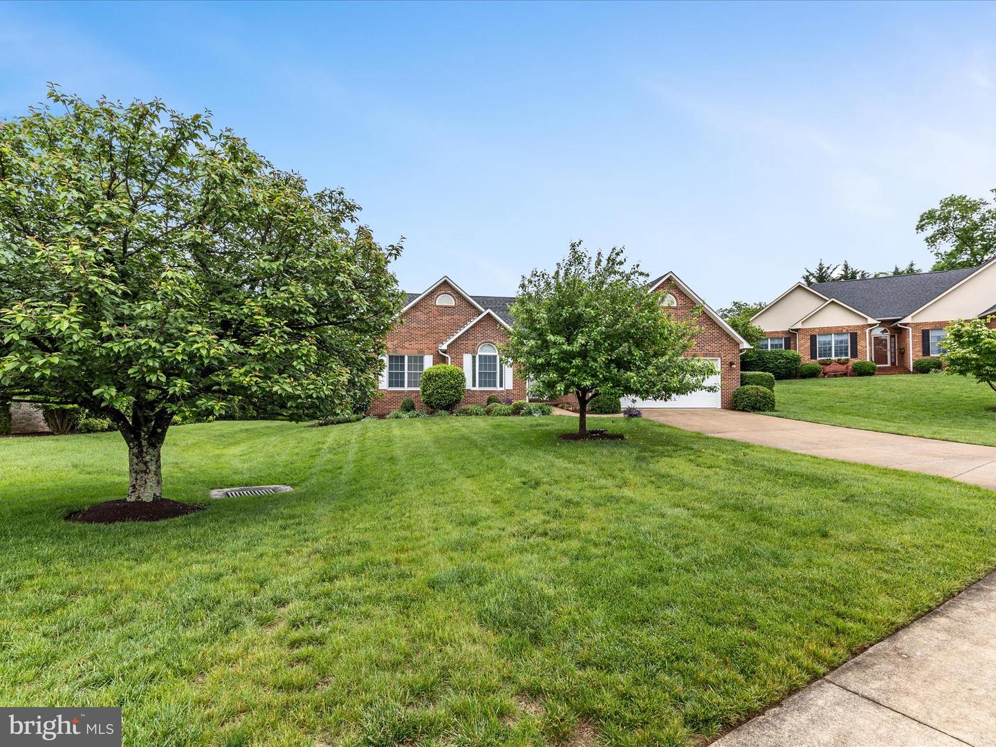 1412 MAGRUDER CT, WINCHESTER, Virginia 22601, 3 Bedrooms Bedrooms, ,2 BathroomsBathrooms,Residential,For sale,1412 MAGRUDER CT,VAWI2007662 MLS # VAWI2007662