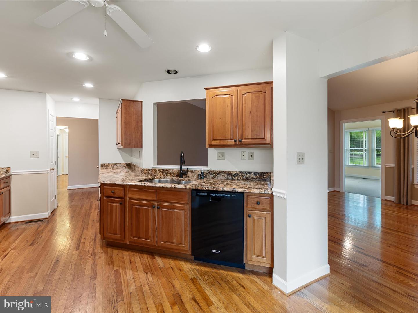 1412 MAGRUDER CT, WINCHESTER, Virginia 22601, 3 Bedrooms Bedrooms, ,2 BathroomsBathrooms,Residential,For sale,1412 MAGRUDER CT,VAWI2007662 MLS # VAWI2007662