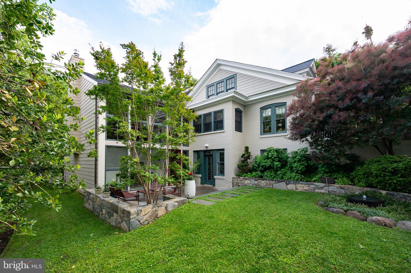 120 W MAPLE ST, ALEXANDRIA, Virginia 22301, 4 Bedrooms Bedrooms, ,3 BathroomsBathrooms,Residential,For sale,120 W MAPLE ST,VAAX2045226 MLS # VAAX2045226