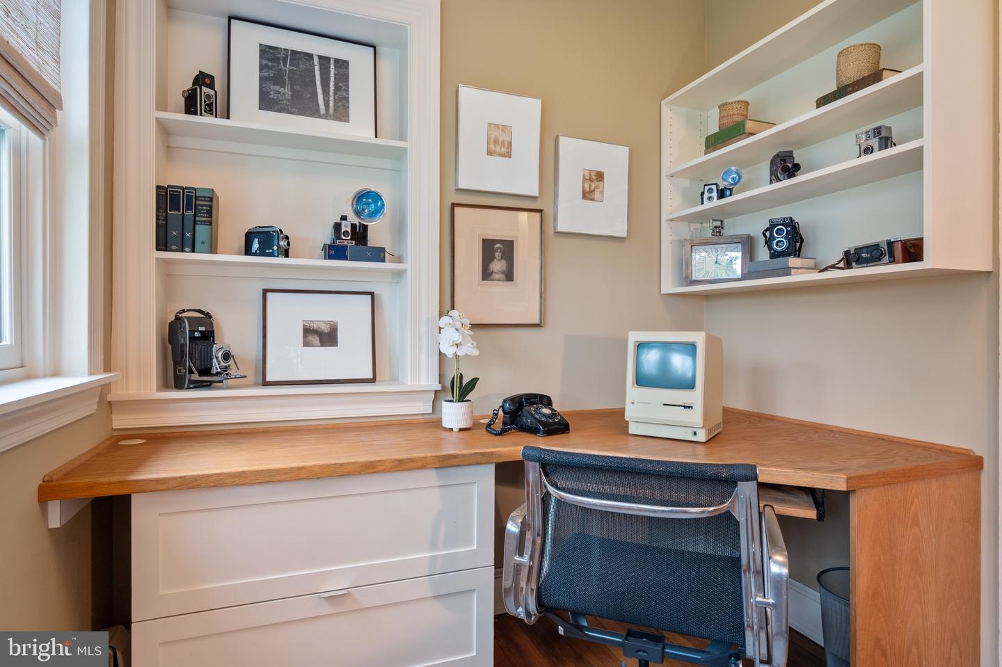 120 W MAPLE ST, ALEXANDRIA, Virginia 22301, 4 Bedrooms Bedrooms, ,3 BathroomsBathrooms,Residential,For sale,120 W MAPLE ST,VAAX2045226 MLS # VAAX2045226