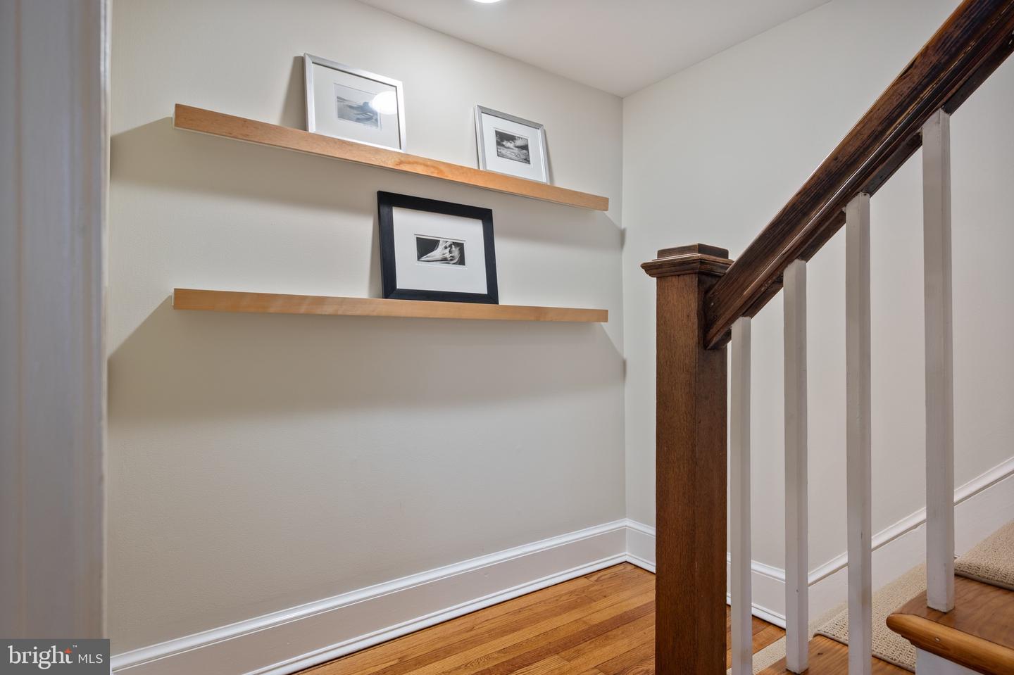 120 W MAPLE ST, ALEXANDRIA, Virginia 22301, 4 Bedrooms Bedrooms, ,3 BathroomsBathrooms,Residential,For sale,120 W MAPLE ST,VAAX2045226 MLS # VAAX2045226