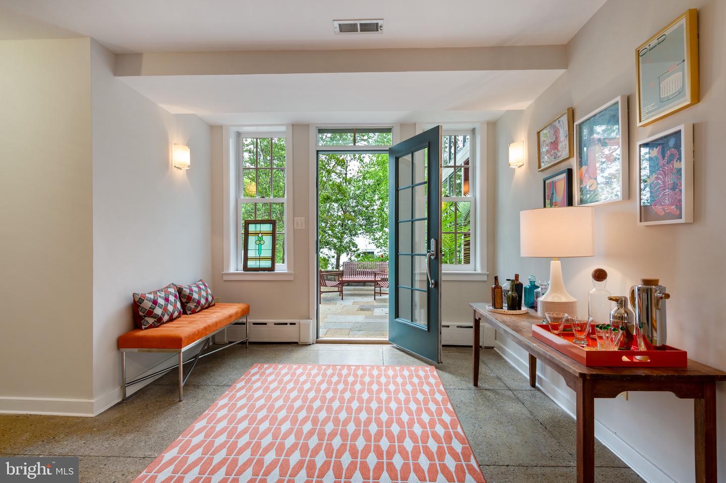 120 W MAPLE ST, ALEXANDRIA, Virginia 22301, 4 Bedrooms Bedrooms, ,3 BathroomsBathrooms,Residential,For sale,120 W MAPLE ST,VAAX2045226 MLS # VAAX2045226