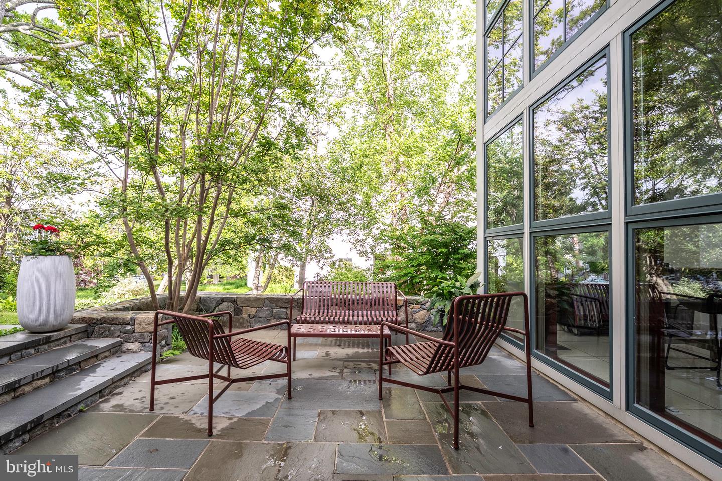 120 W MAPLE ST, ALEXANDRIA, Virginia 22301, 4 Bedrooms Bedrooms, ,3 BathroomsBathrooms,Residential,For sale,120 W MAPLE ST,VAAX2045226 MLS # VAAX2045226