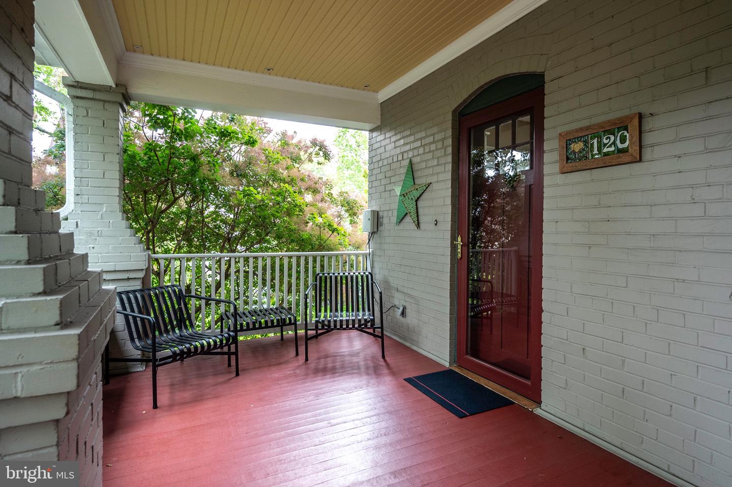 120 W MAPLE ST, ALEXANDRIA, Virginia 22301, 4 Bedrooms Bedrooms, ,3 BathroomsBathrooms,Residential,For sale,120 W MAPLE ST,VAAX2045226 MLS # VAAX2045226