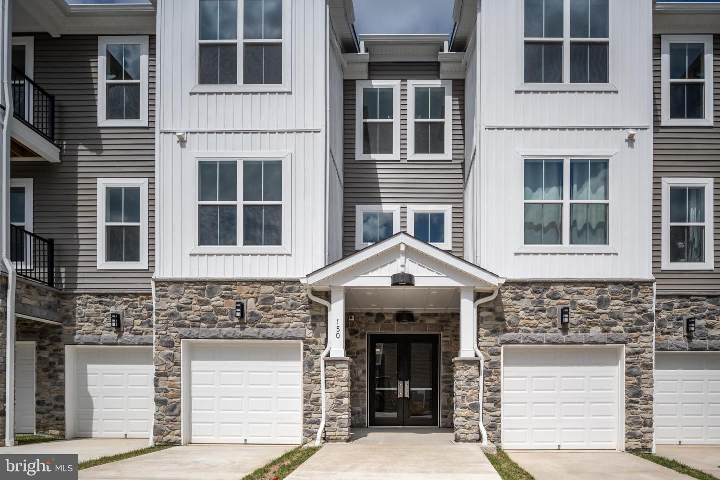 30 HYSSOP WAY #203, STAFFORD, Virginia 22554, 2 Bedrooms Bedrooms, ,2 BathroomsBathrooms,Residential,For sale,30 HYSSOP WAY #203,VAST2038686 MLS # VAST2038686