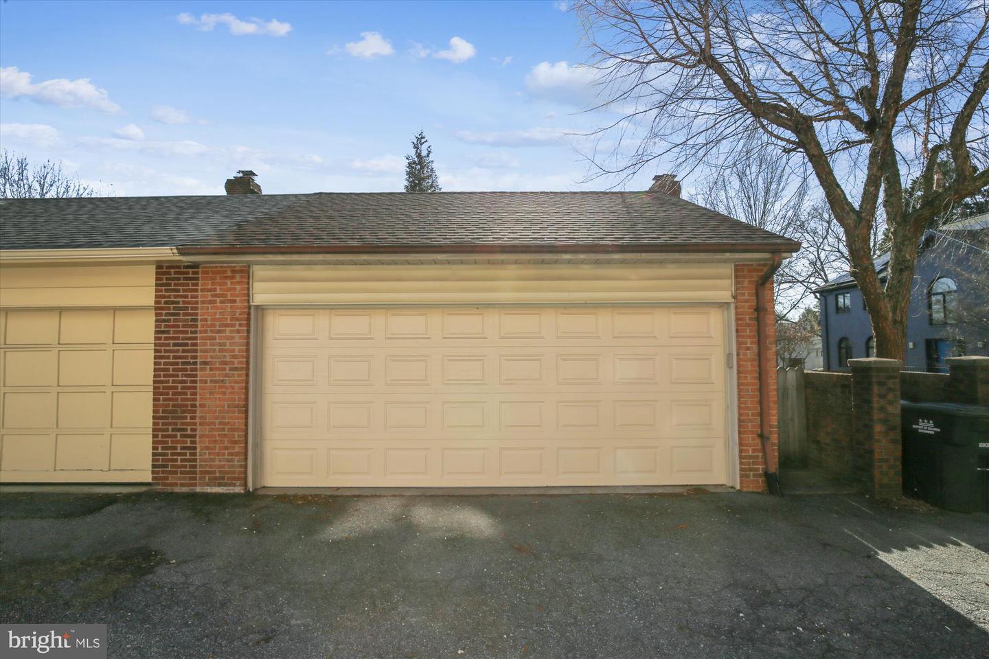 4489 SALEM LN NW, WASHINGTON, District Of Columbia 20007, 4 Bedrooms Bedrooms, ,4 BathroomsBathrooms,Residential,For sale,4489 SALEM LN NW,DCDC2200008 MLS # DCDC2200008