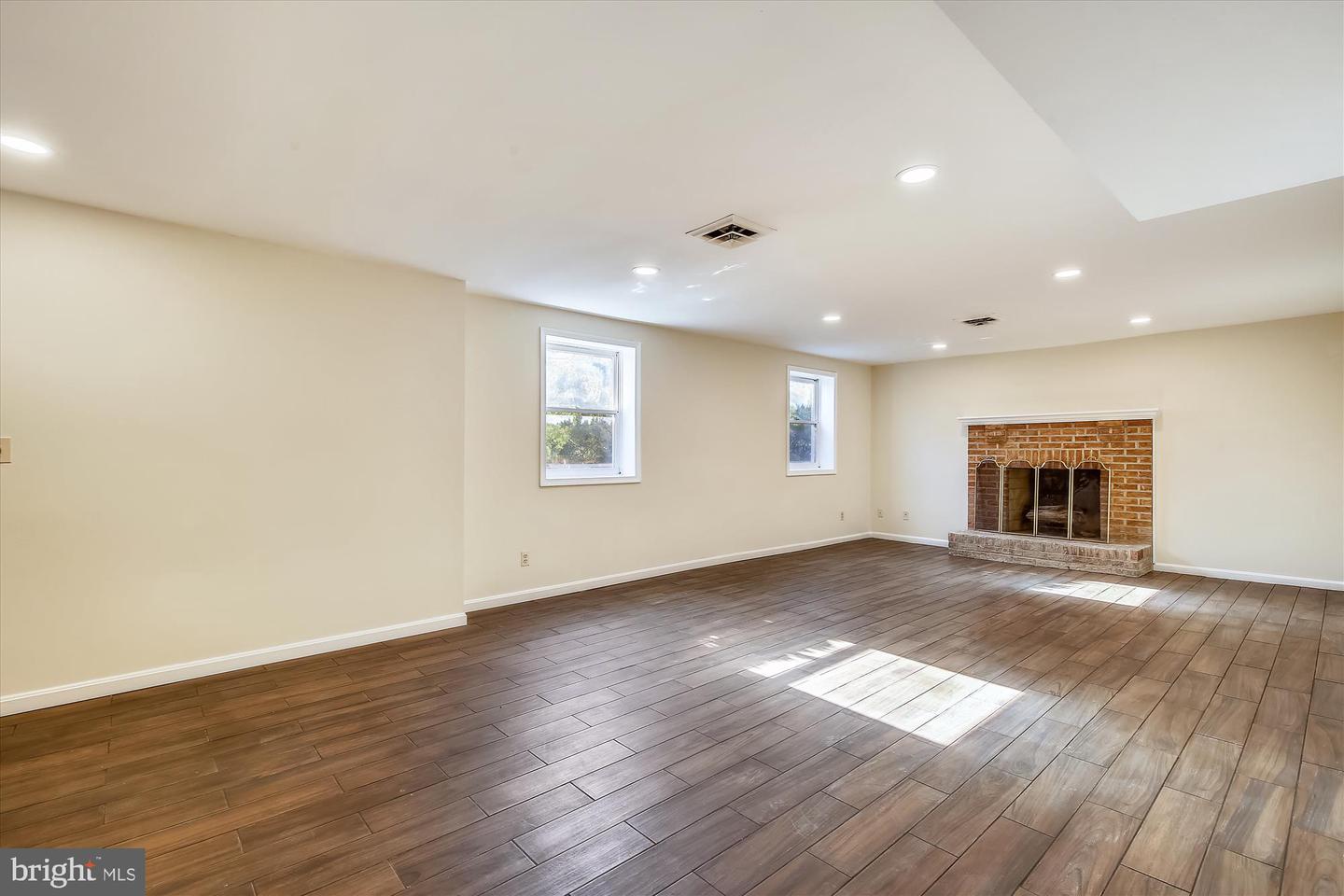 4489 SALEM LN NW, WASHINGTON, District Of Columbia 20007, 4 Bedrooms Bedrooms, ,4 BathroomsBathrooms,Residential,For sale,4489 SALEM LN NW,DCDC2200008 MLS # DCDC2200008