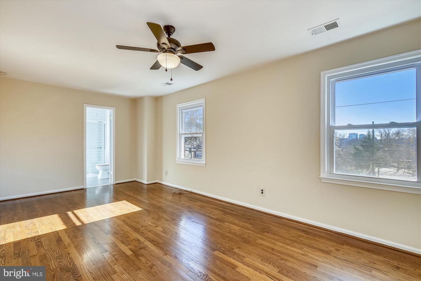 4489 SALEM LN NW, WASHINGTON, District Of Columbia 20007, 4 Bedrooms Bedrooms, ,4 BathroomsBathrooms,Residential,For sale,4489 SALEM LN NW,DCDC2200008 MLS # DCDC2200008
