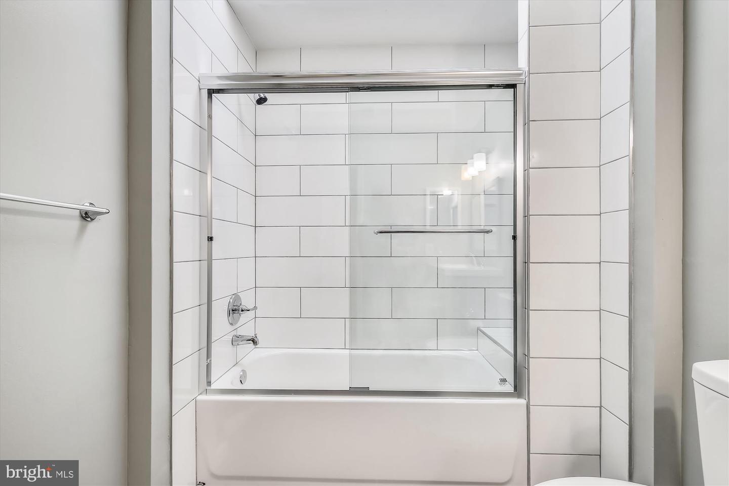4489 SALEM LN NW, WASHINGTON, District Of Columbia 20007, 4 Bedrooms Bedrooms, ,4 BathroomsBathrooms,Residential,For sale,4489 SALEM LN NW,DCDC2200008 MLS # DCDC2200008