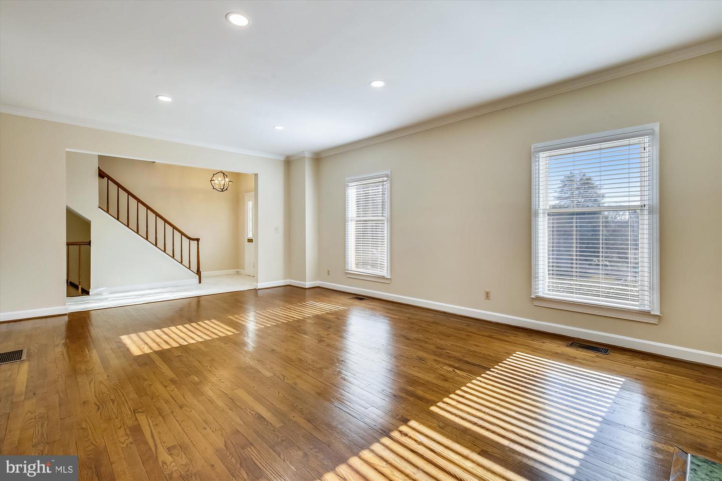 4489 SALEM LN NW, WASHINGTON, District Of Columbia 20007, 4 Bedrooms Bedrooms, ,4 BathroomsBathrooms,Residential,For sale,4489 SALEM LN NW,DCDC2200008 MLS # DCDC2200008