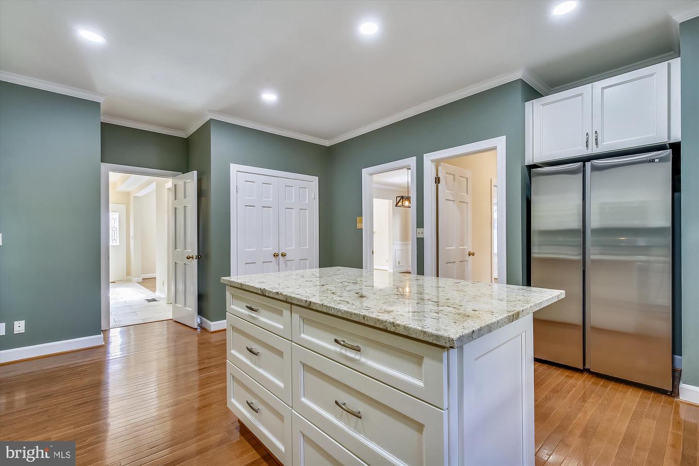 4489 SALEM LN NW, WASHINGTON, District Of Columbia 20007, 4 Bedrooms Bedrooms, ,4 BathroomsBathrooms,Residential,For sale,4489 SALEM LN NW,DCDC2200008 MLS # DCDC2200008