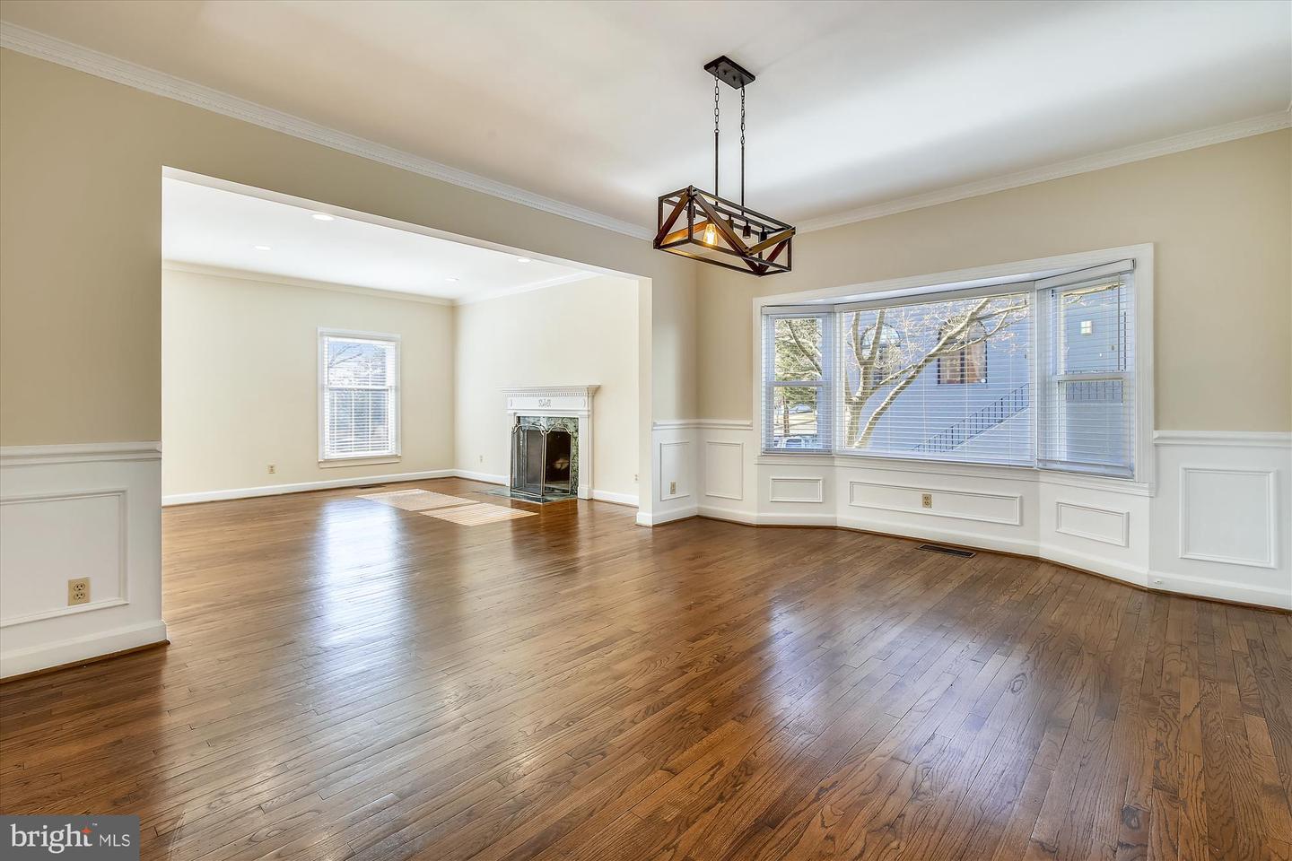 4489 SALEM LN NW, WASHINGTON, District Of Columbia 20007, 4 Bedrooms Bedrooms, ,4 BathroomsBathrooms,Residential,For sale,4489 SALEM LN NW,DCDC2200008 MLS # DCDC2200008