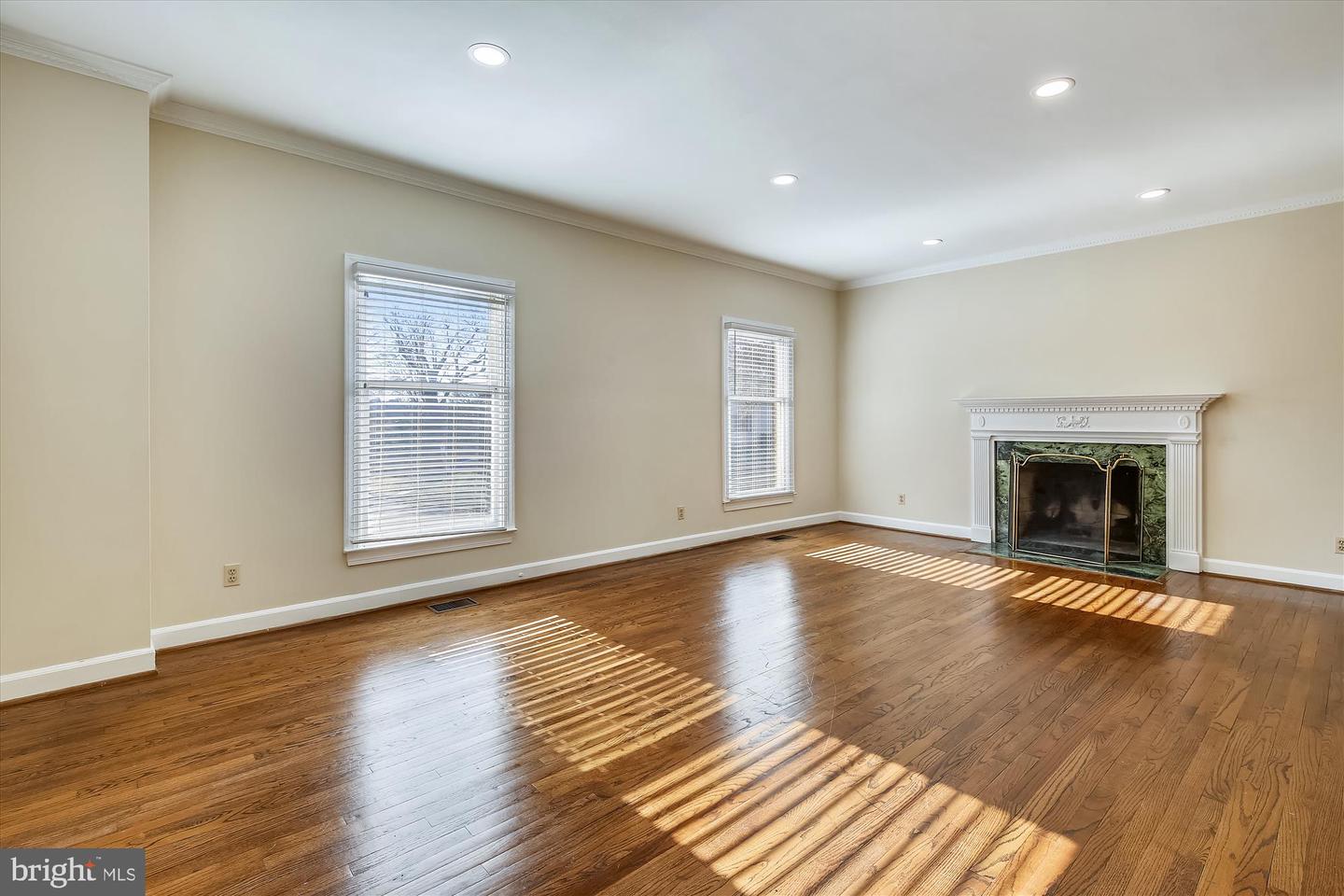 4489 SALEM LN NW, WASHINGTON, District Of Columbia 20007, 4 Bedrooms Bedrooms, ,4 BathroomsBathrooms,Residential,For sale,4489 SALEM LN NW,DCDC2200008 MLS # DCDC2200008