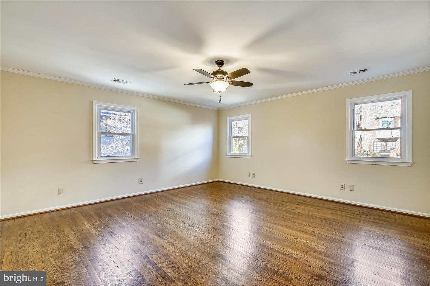 4489 SALEM LN NW, WASHINGTON, District Of Columbia 20007, 4 Bedrooms Bedrooms, ,4 BathroomsBathrooms,Residential,For sale,4489 SALEM LN NW,DCDC2200008 MLS # DCDC2200008