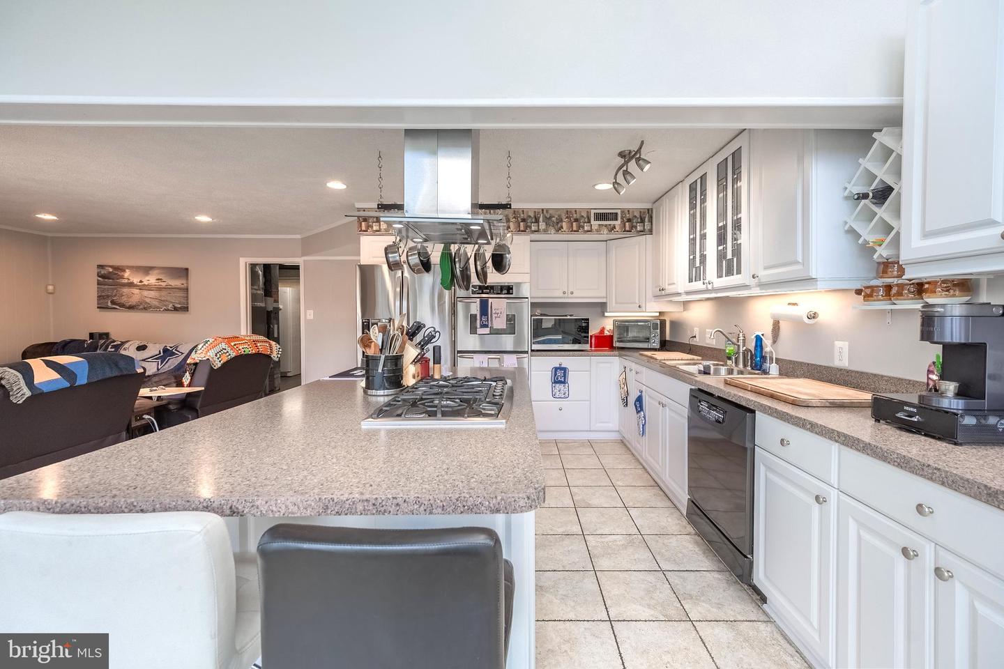 9722 COPELAND DR, MANASSAS, Virginia 20109, 5 Bedrooms Bedrooms, ,2 BathroomsBathrooms,Residential,For sale,9722 COPELAND DR,VAPW2094378 MLS # VAPW2094378