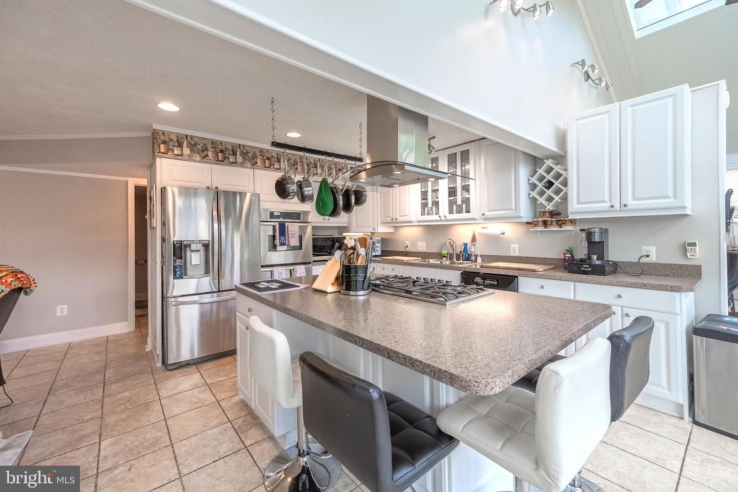9722 COPELAND DR, MANASSAS, Virginia 20109, 5 Bedrooms Bedrooms, ,2 BathroomsBathrooms,Residential,For sale,9722 COPELAND DR,VAPW2094378 MLS # VAPW2094378