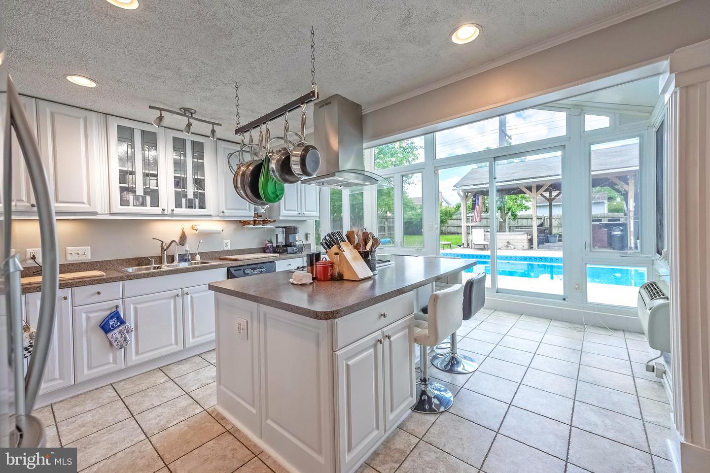 9722 COPELAND DR, MANASSAS, Virginia 20109, 5 Bedrooms Bedrooms, ,2 BathroomsBathrooms,Residential,For sale,9722 COPELAND DR,VAPW2094378 MLS # VAPW2094378