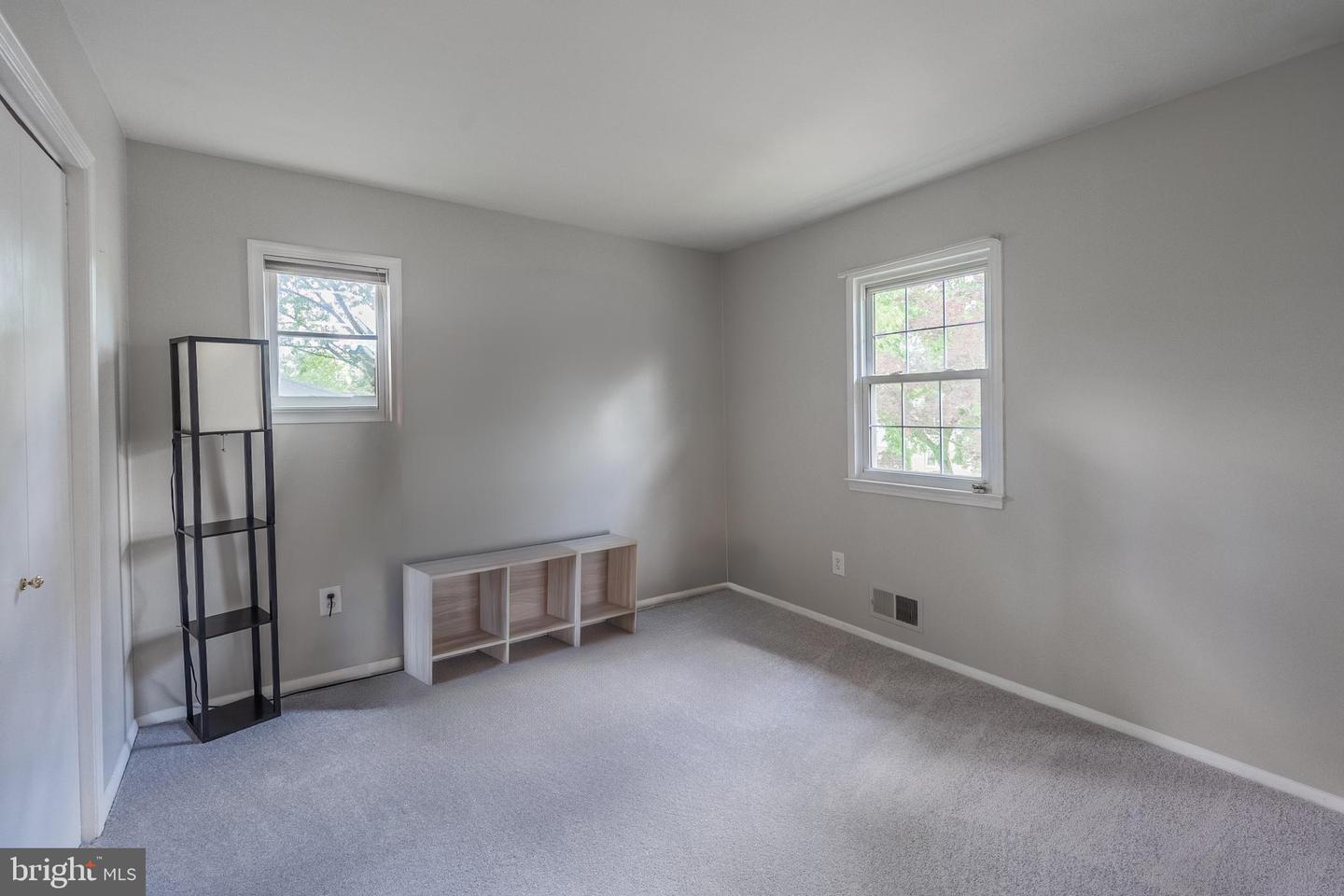 9722 COPELAND DR, MANASSAS, Virginia 20109, 5 Bedrooms Bedrooms, ,2 BathroomsBathrooms,Residential,For sale,9722 COPELAND DR,VAPW2094378 MLS # VAPW2094378