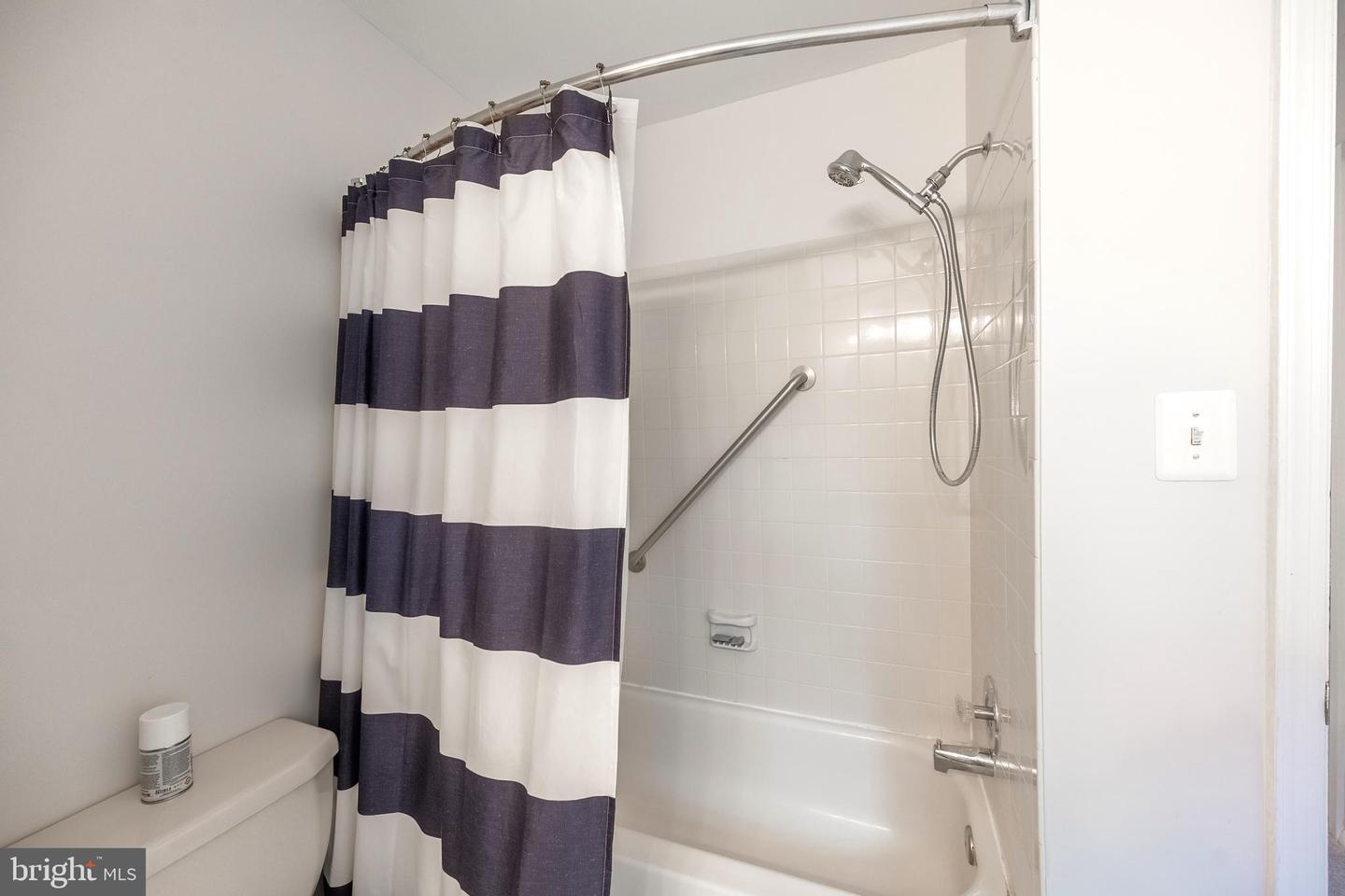 9722 COPELAND DR, MANASSAS, Virginia 20109, 5 Bedrooms Bedrooms, ,2 BathroomsBathrooms,Residential,For sale,9722 COPELAND DR,VAPW2094378 MLS # VAPW2094378