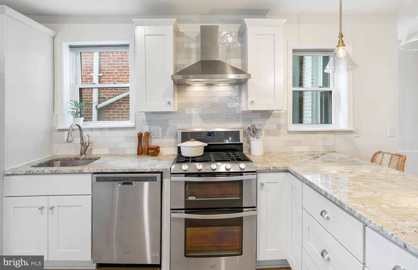 64 V ST NW, WASHINGTON, District Of Columbia 20001, 6 Bedrooms Bedrooms, ,3 BathroomsBathrooms,Residential,For sale,64 V ST NW,DCDC2199980 MLS # DCDC2199980