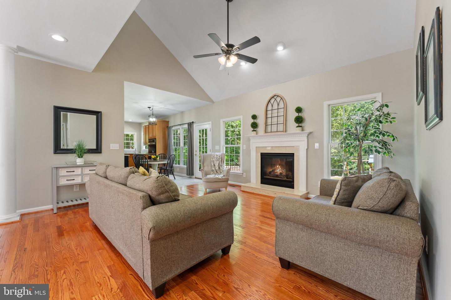 93 INDIAN VIEW CT, STAFFORD, Virginia 22554, 4 Bedrooms Bedrooms, ,3 BathroomsBathrooms,Residential,For sale,93 INDIAN VIEW CT,VAST2038680 MLS # VAST2038680