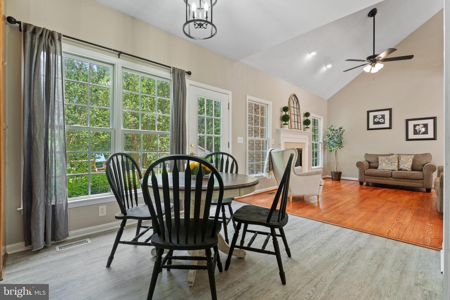 93 INDIAN VIEW CT, STAFFORD, Virginia 22554, 4 Bedrooms Bedrooms, ,3 BathroomsBathrooms,Residential,For sale,93 INDIAN VIEW CT,VAST2038680 MLS # VAST2038680