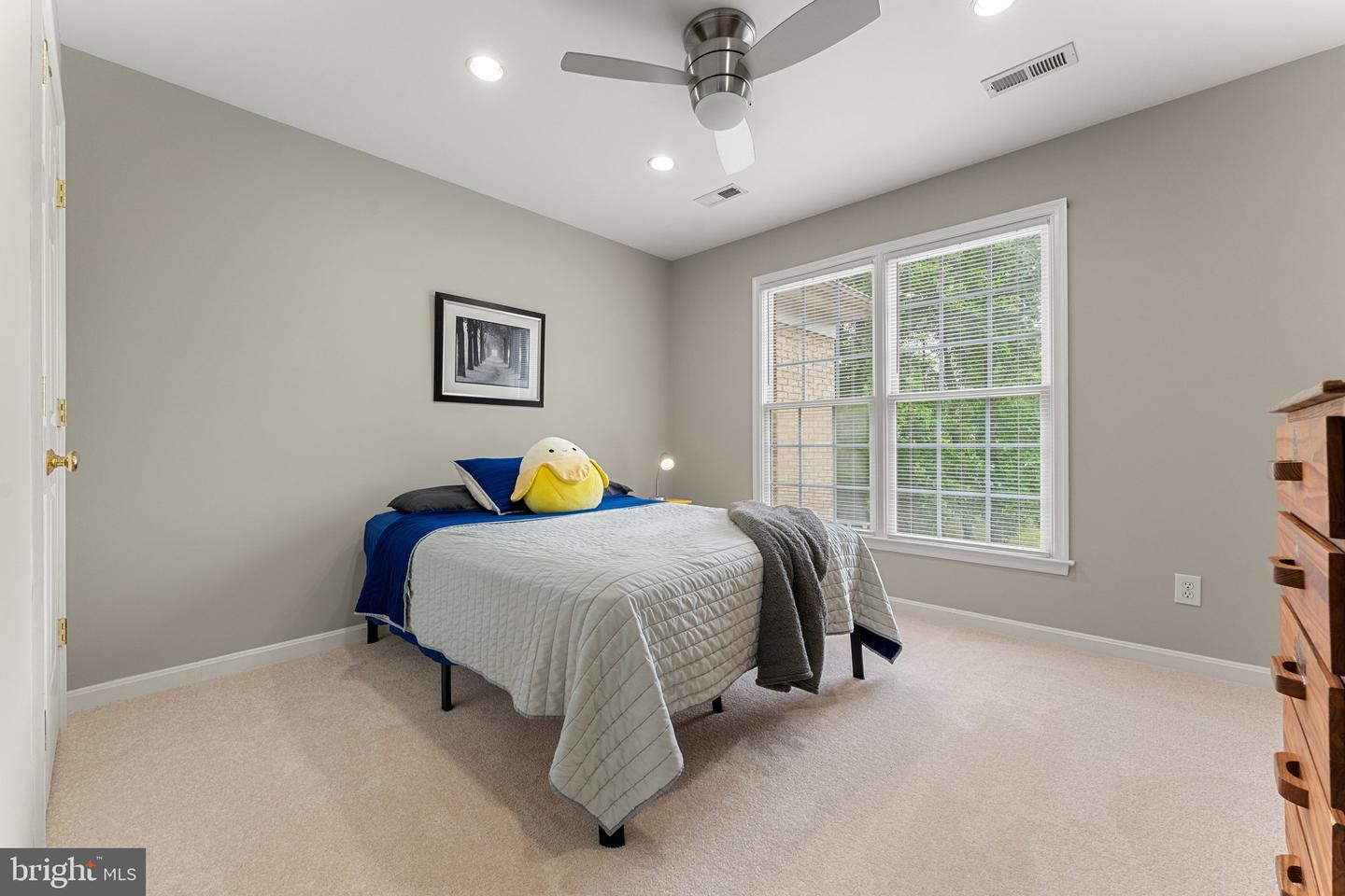 93 INDIAN VIEW CT, STAFFORD, Virginia 22554, 4 Bedrooms Bedrooms, ,3 BathroomsBathrooms,Residential,For sale,93 INDIAN VIEW CT,VAST2038680 MLS # VAST2038680