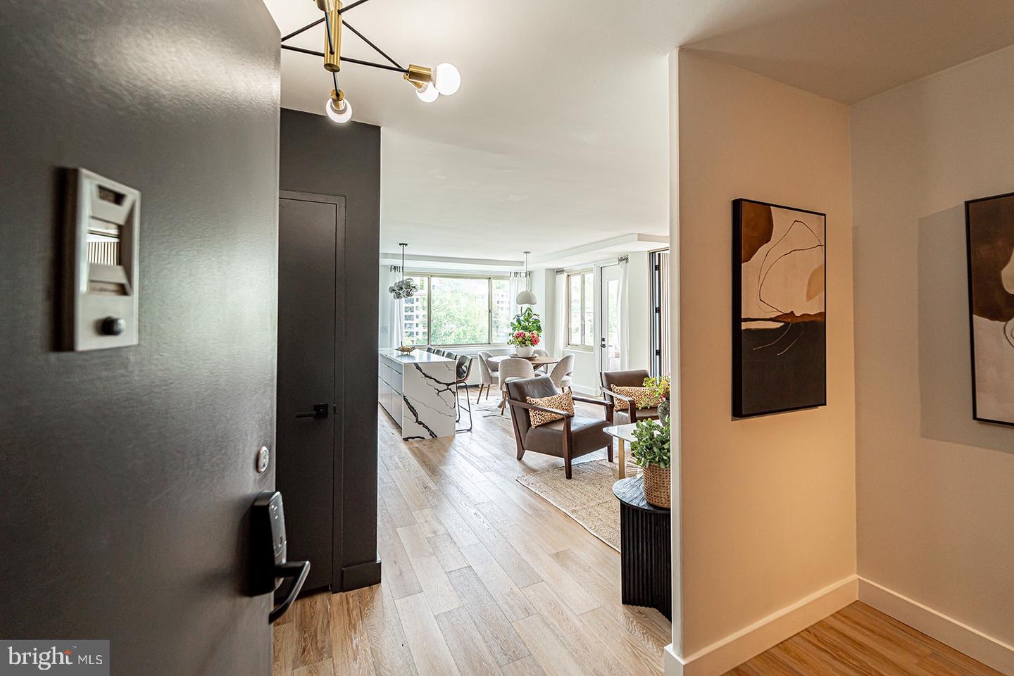 4000 TUNLAW RD NW #908, WASHINGTON, District Of Columbia 20007, 3 Bedrooms Bedrooms, ,1 BathroomBathrooms,Residential,For sale,4000 TUNLAW RD NW #908,DCDC2199920 MLS # DCDC2199920
