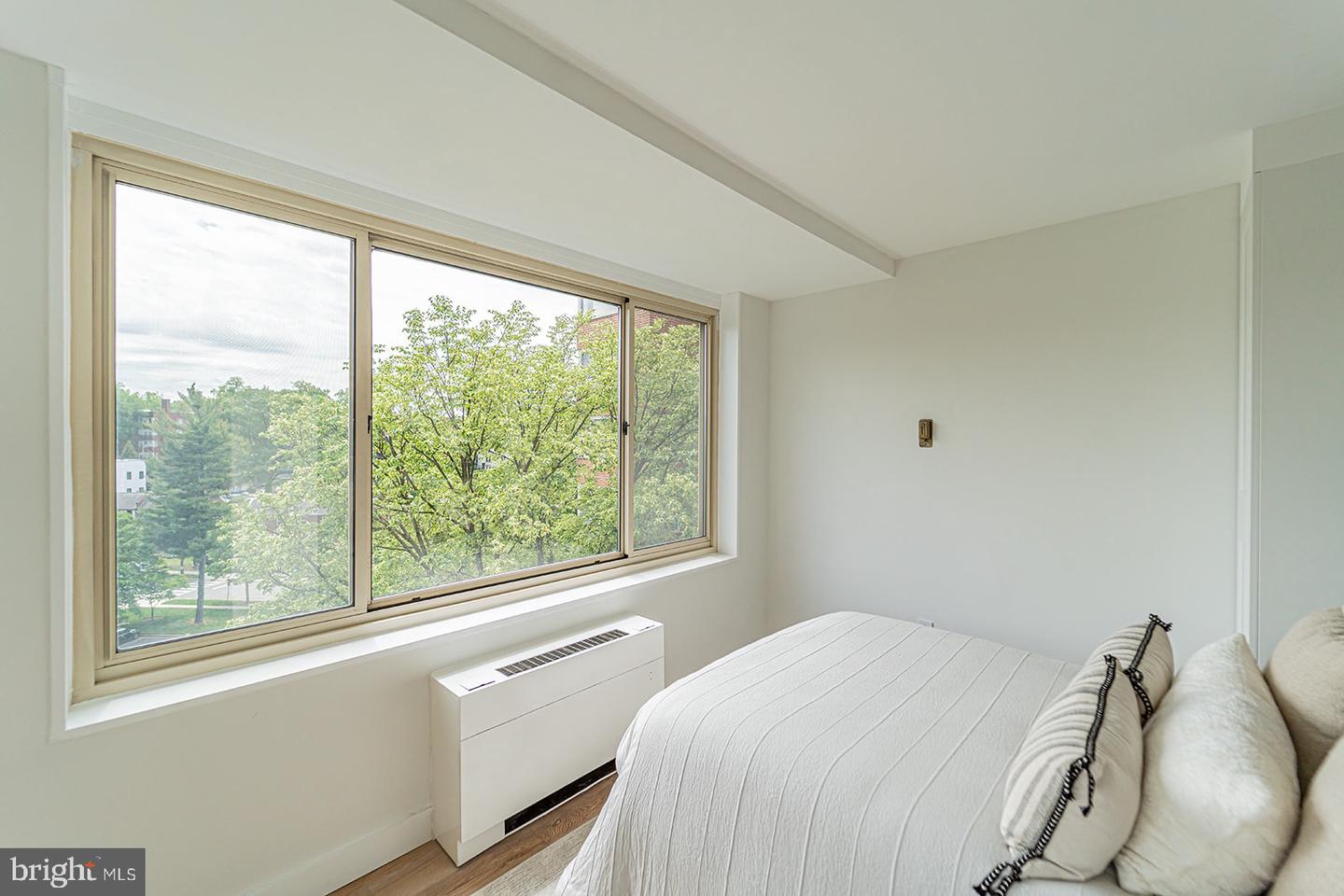 4000 TUNLAW RD NW #908, WASHINGTON, District Of Columbia 20007, 3 Bedrooms Bedrooms, ,1 BathroomBathrooms,Residential,For sale,4000 TUNLAW RD NW #908,DCDC2199920 MLS # DCDC2199920