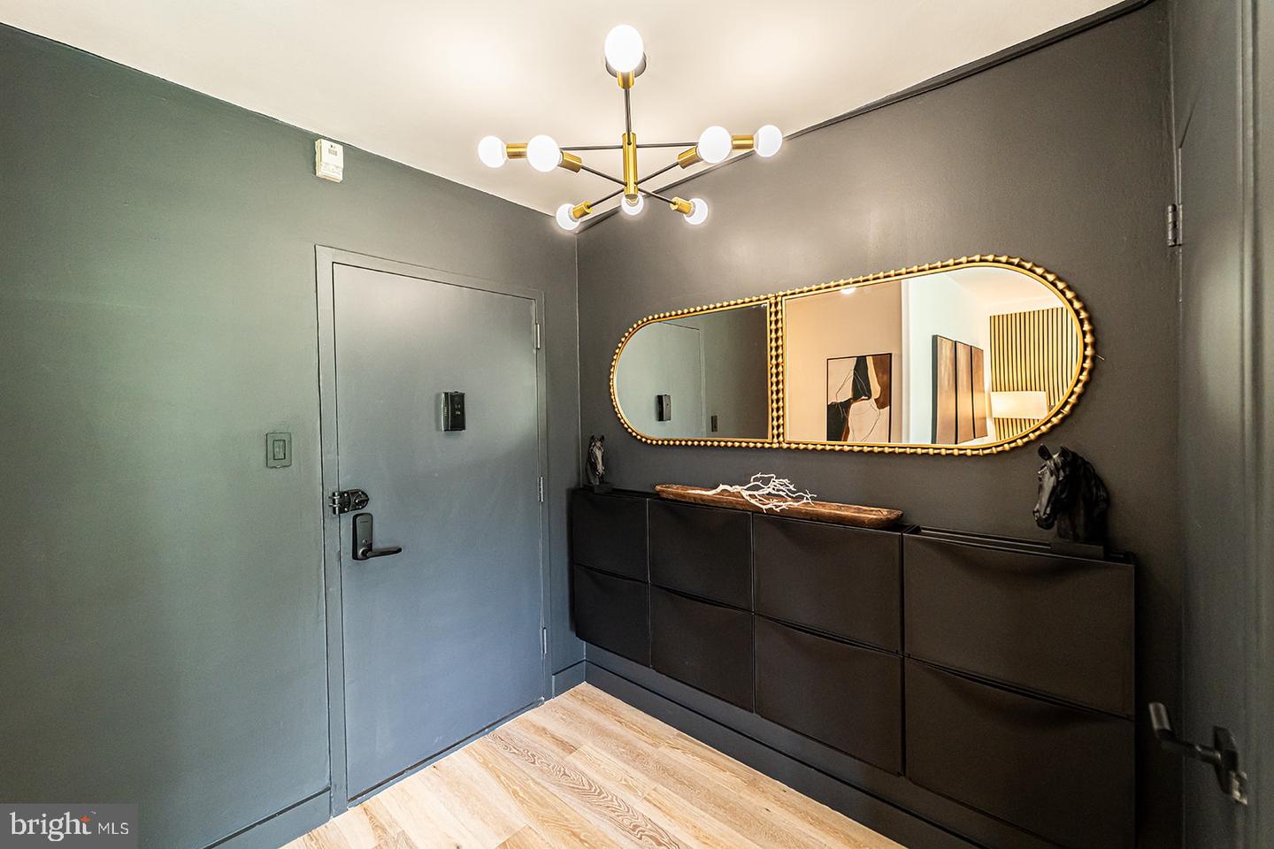 4000 TUNLAW RD NW #908, WASHINGTON, District Of Columbia 20007, 3 Bedrooms Bedrooms, ,1 BathroomBathrooms,Residential,For sale,4000 TUNLAW RD NW #908,DCDC2199920 MLS # DCDC2199920