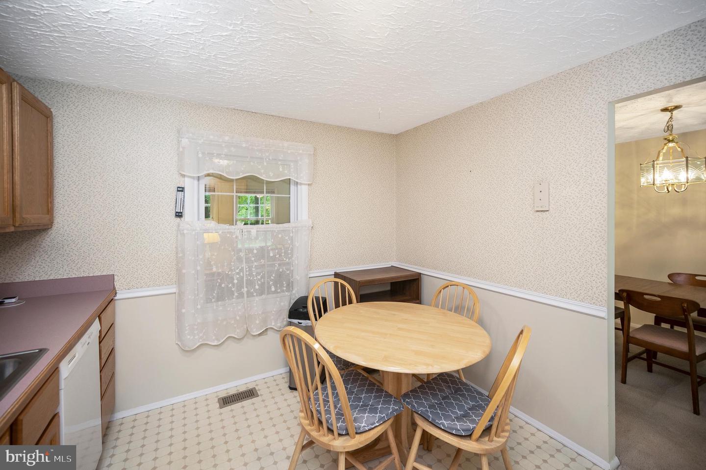 705 CHURCHILL DR, FREDERICKSBURG, Virginia 22407, 3 Bedrooms Bedrooms, ,1 BathroomBathrooms,Residential,For sale,705 CHURCHILL DR,VASP2032990 MLS # VASP2032990