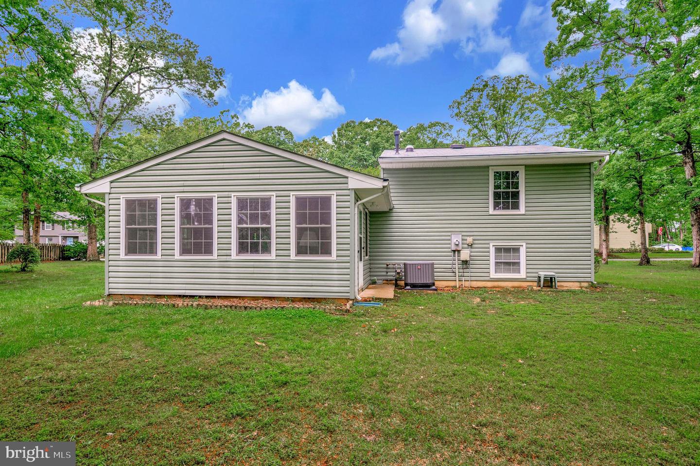 705 CHURCHILL DR, FREDERICKSBURG, Virginia 22407, 3 Bedrooms Bedrooms, ,1 BathroomBathrooms,Residential,For sale,705 CHURCHILL DR,VASP2032990 MLS # VASP2032990