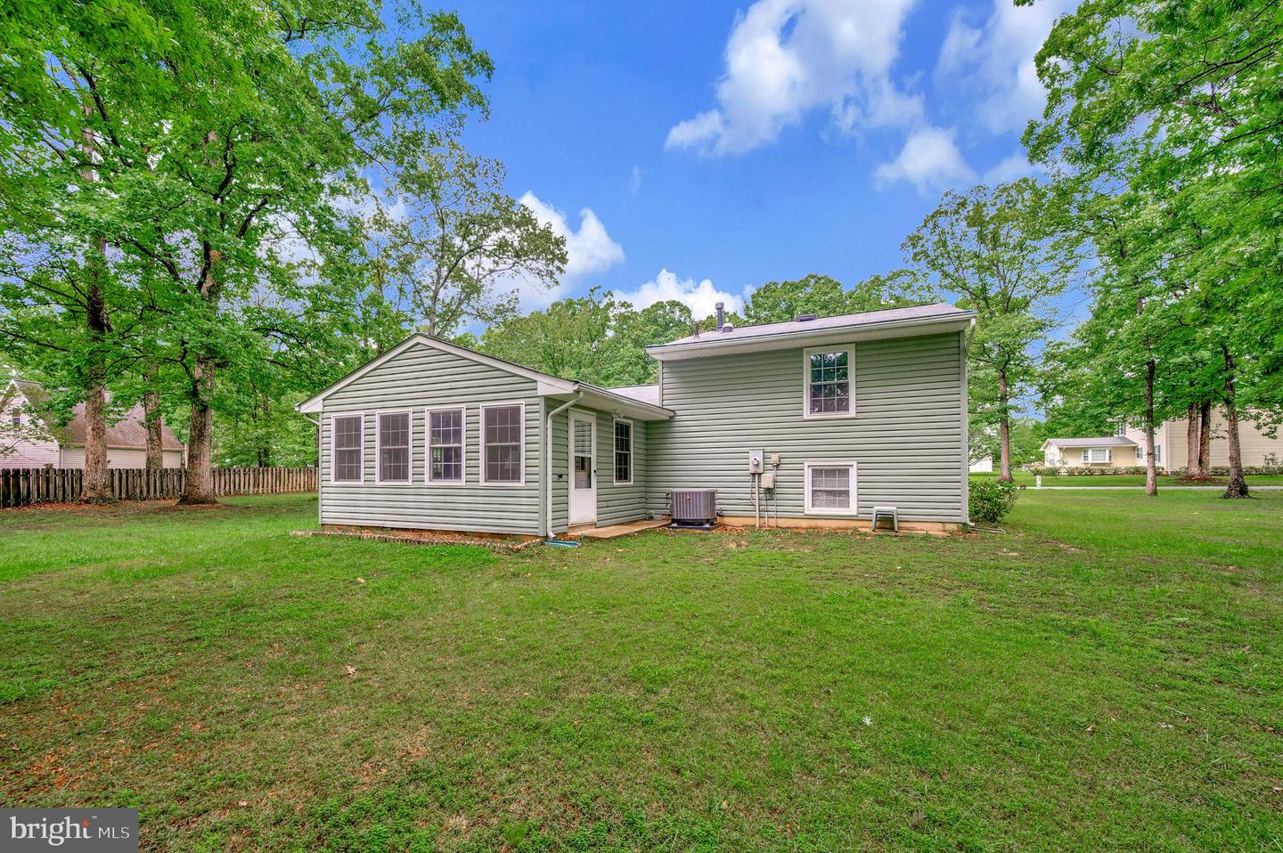 705 CHURCHILL DR, FREDERICKSBURG, Virginia 22407, 3 Bedrooms Bedrooms, ,1 BathroomBathrooms,Residential,For sale,705 CHURCHILL DR,VASP2032990 MLS # VASP2032990