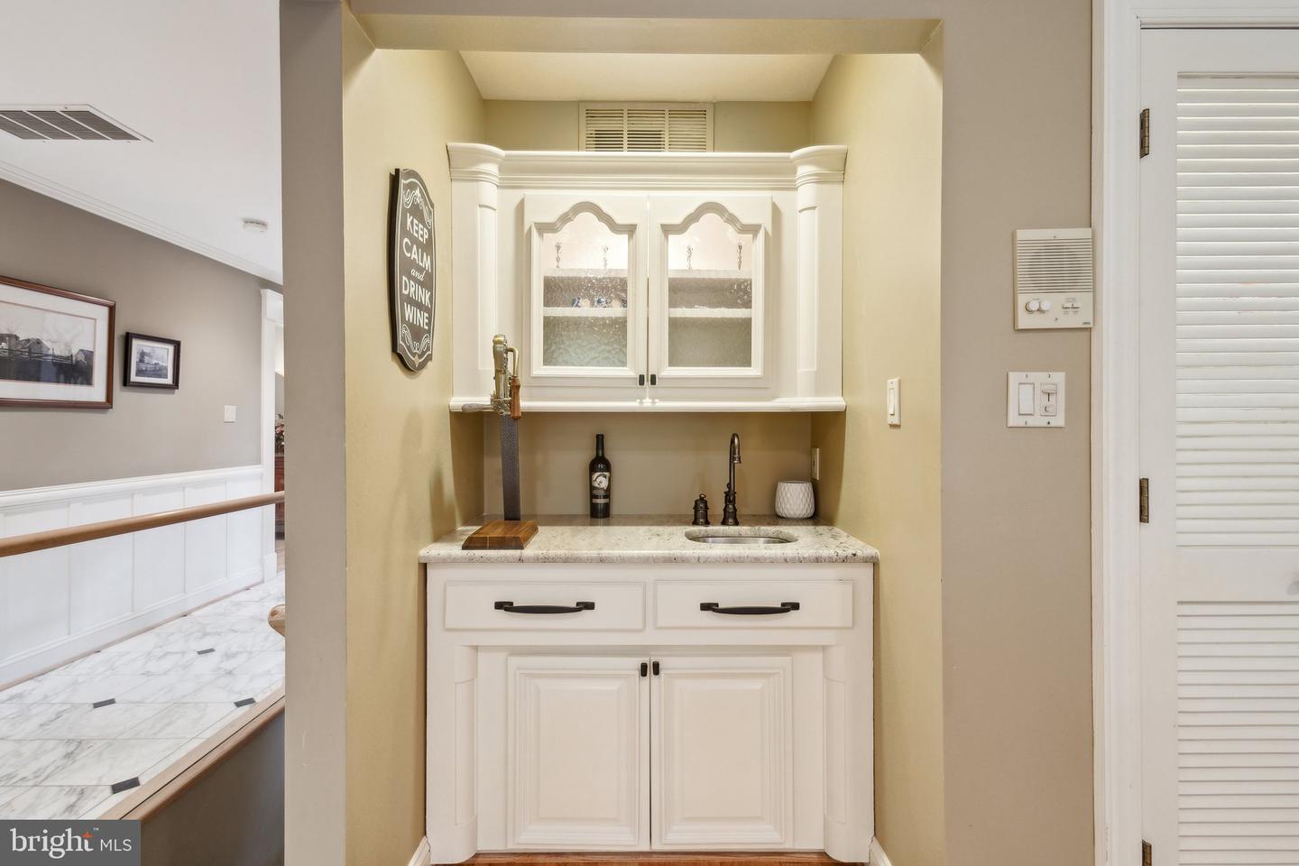 9409 WINDY HILL DR, NOKESVILLE, Virginia 20181, 4 Bedrooms Bedrooms, ,3 BathroomsBathrooms,Residential,For sale,9409 WINDY HILL DR,VAPW2094392 MLS # VAPW2094392