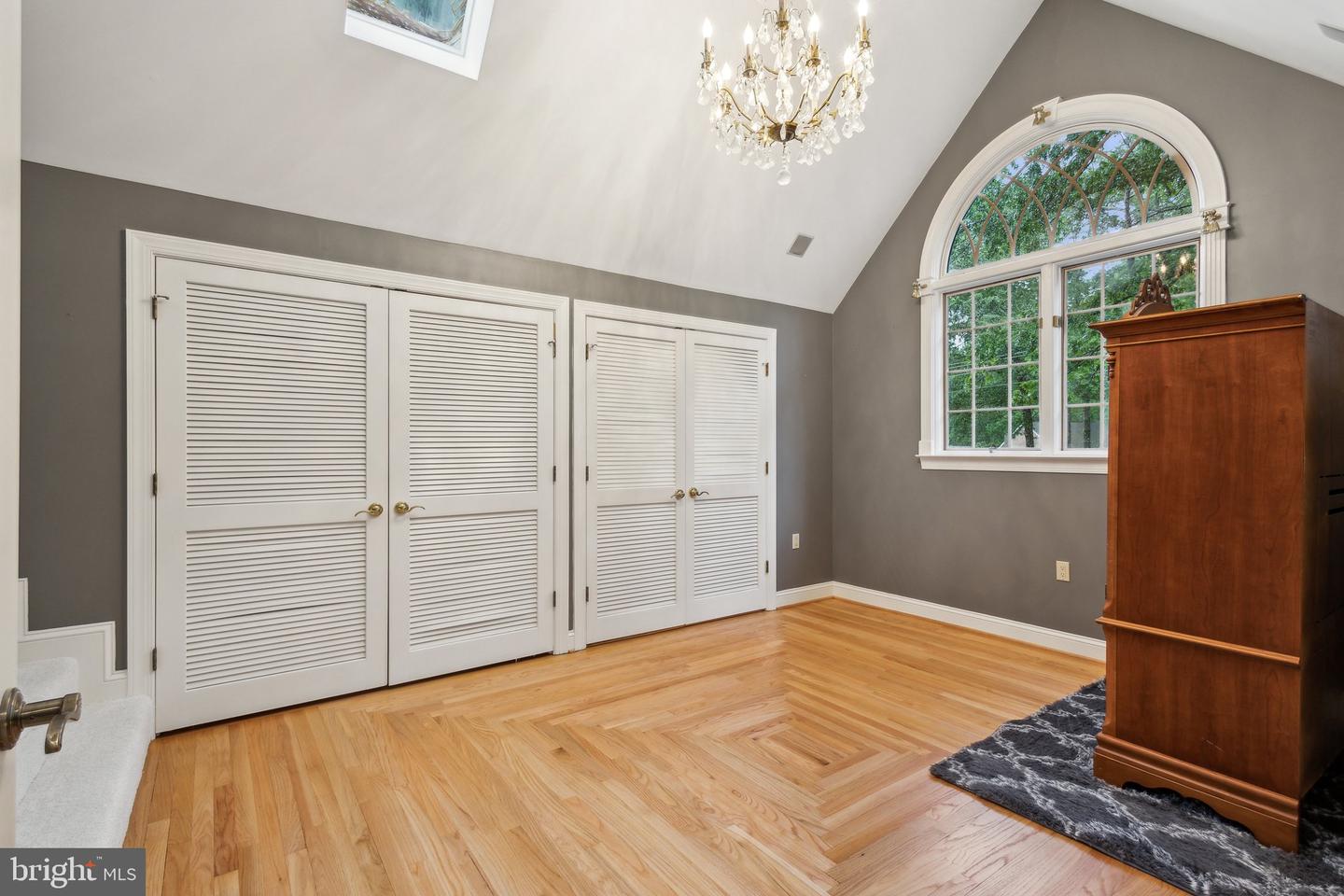 9409 WINDY HILL DR, NOKESVILLE, Virginia 20181, 4 Bedrooms Bedrooms, ,3 BathroomsBathrooms,Residential,For sale,9409 WINDY HILL DR,VAPW2094392 MLS # VAPW2094392