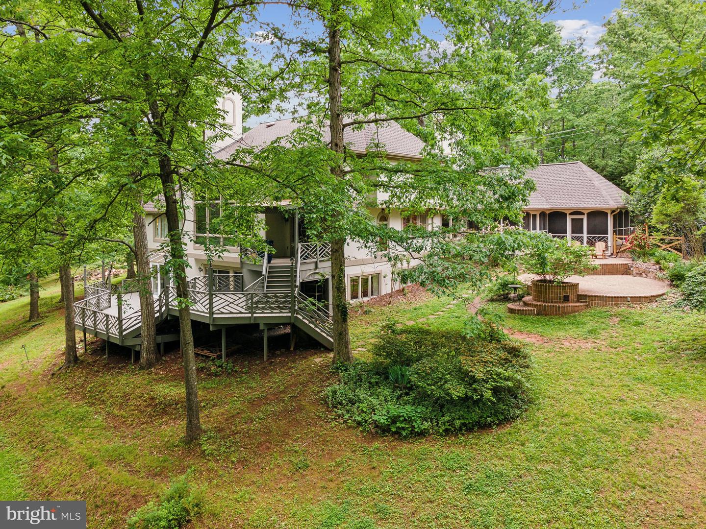 9409 WINDY HILL DR, NOKESVILLE, Virginia 20181, 4 Bedrooms Bedrooms, ,3 BathroomsBathrooms,Residential,For sale,9409 WINDY HILL DR,VAPW2094392 MLS # VAPW2094392