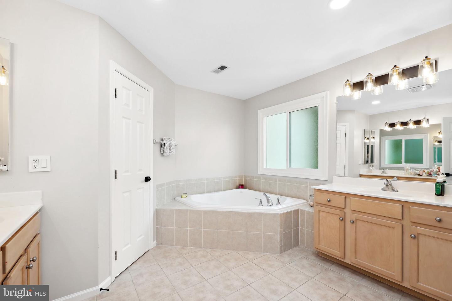 45932 PULLMAN CT, STERLING, Virginia 20164, 5 Bedrooms Bedrooms, ,4 BathroomsBathrooms,Residential,For sale,45932 PULLMAN CT,VALO2096070 MLS # VALO2096070