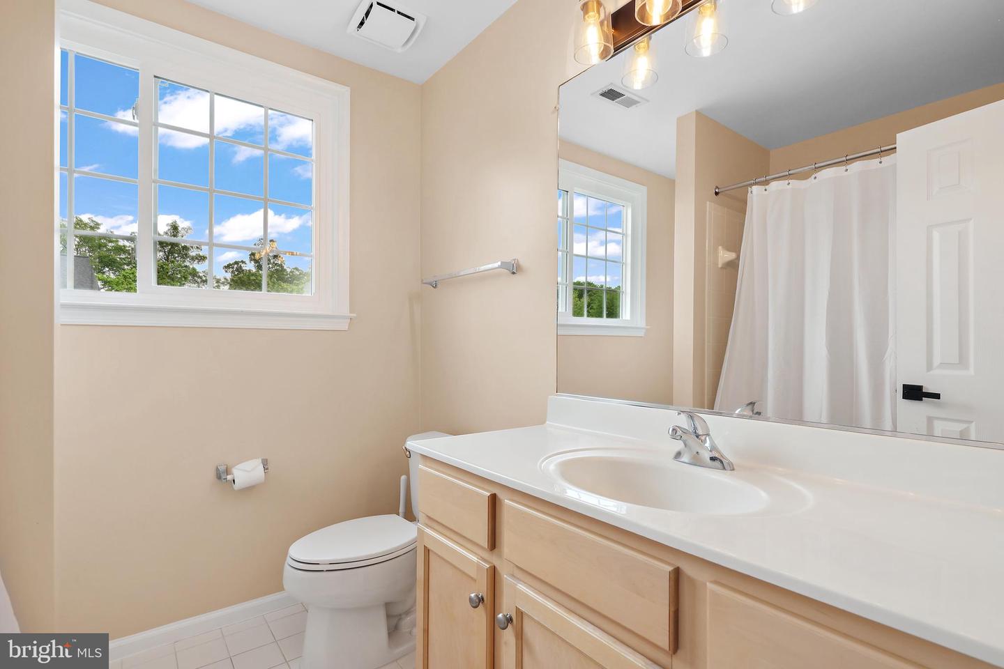 45932 PULLMAN CT, STERLING, Virginia 20164, 5 Bedrooms Bedrooms, ,4 BathroomsBathrooms,Residential,For sale,45932 PULLMAN CT,VALO2096070 MLS # VALO2096070
