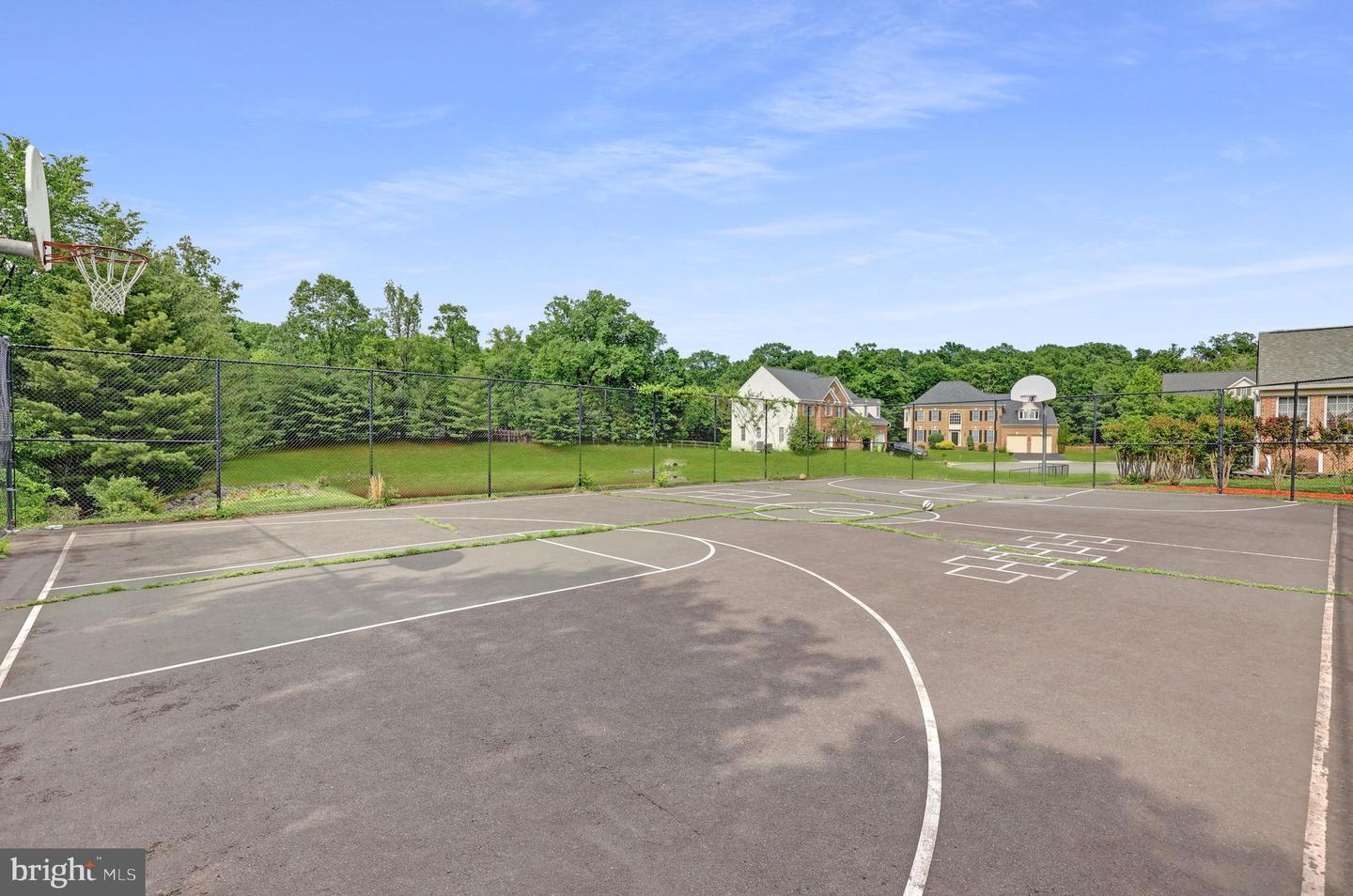45932 PULLMAN CT, STERLING, Virginia 20164, 5 Bedrooms Bedrooms, ,4 BathroomsBathrooms,Residential,For sale,45932 PULLMAN CT,VALO2096070 MLS # VALO2096070