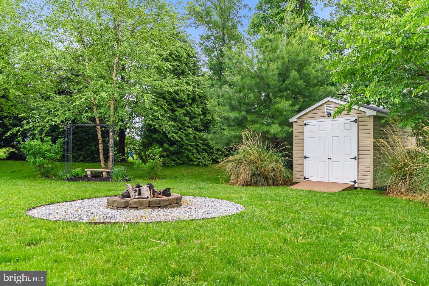 3714 LILLY LN, WARRENTON, Virginia 20187, 3 Bedrooms Bedrooms, ,2 BathroomsBathrooms,Residential,For sale,3714 LILLY LN,VAFQ2016576 MLS # VAFQ2016576