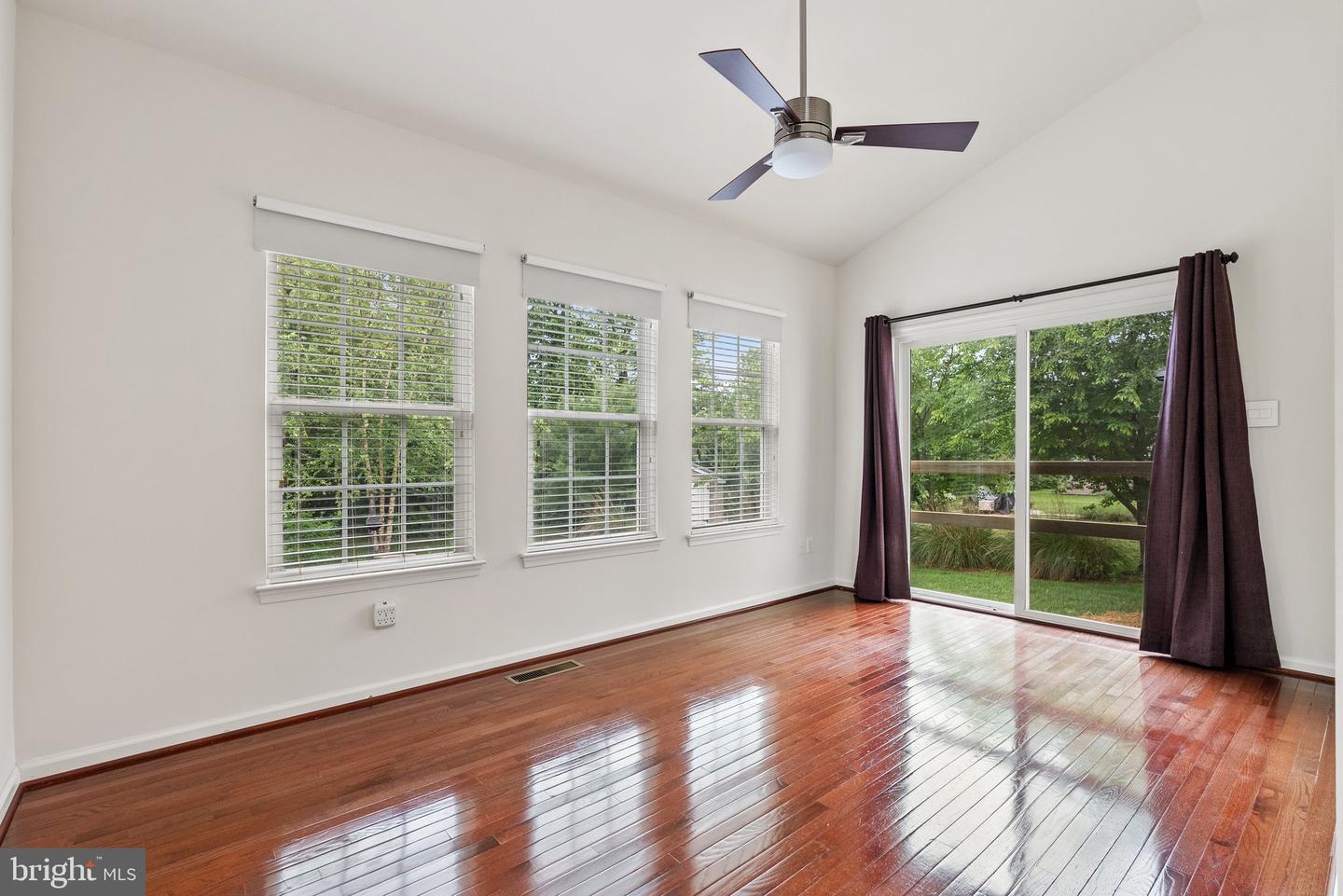 3714 LILLY LN, WARRENTON, Virginia 20187, 3 Bedrooms Bedrooms, ,2 BathroomsBathrooms,Residential,For sale,3714 LILLY LN,VAFQ2016576 MLS # VAFQ2016576