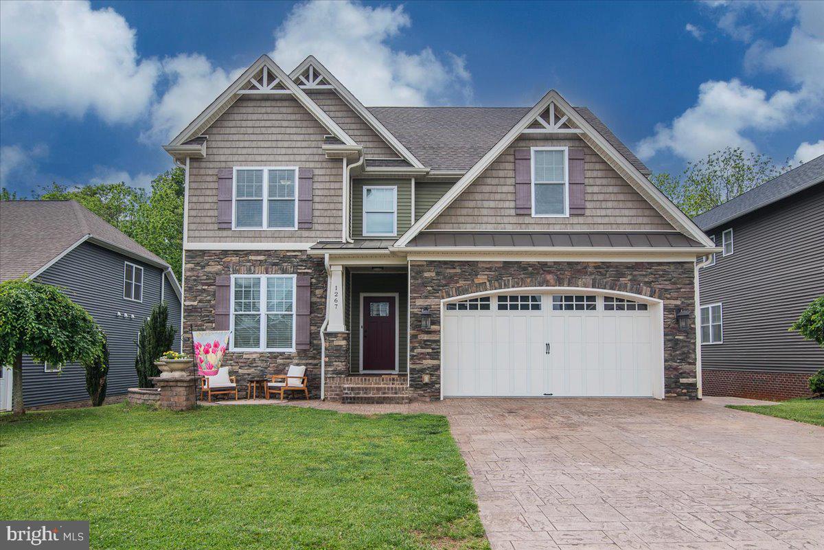 1267 HELMSDALE DR, FOREST, Virginia 24551, 5 Bedrooms Bedrooms, ,3 BathroomsBathrooms,Residential,For sale,1267 HELMSDALE DR,VABV2000204 MLS # VABV2000204