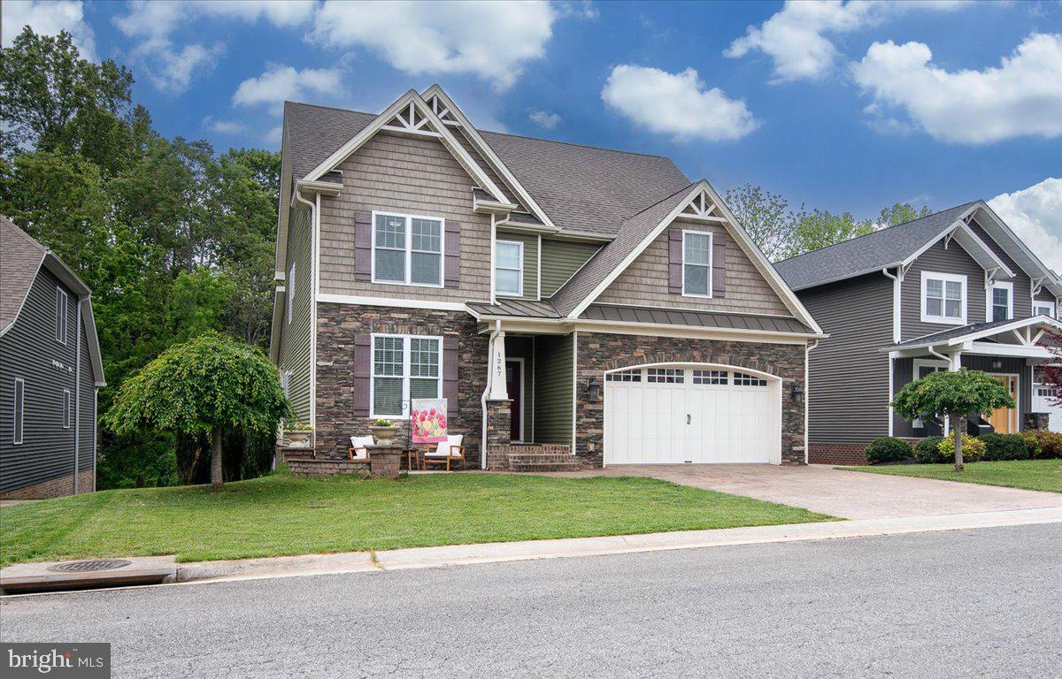 1267 HELMSDALE DR, FOREST, Virginia 24551, 5 Bedrooms Bedrooms, ,3 BathroomsBathrooms,Residential,For sale,1267 HELMSDALE DR,VABV2000204 MLS # VABV2000204