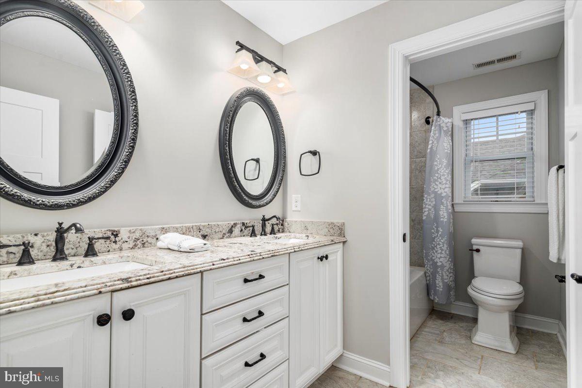1267 HELMSDALE DR, FOREST, Virginia 24551, 5 Bedrooms Bedrooms, ,3 BathroomsBathrooms,Residential,For sale,1267 HELMSDALE DR,VABV2000204 MLS # VABV2000204