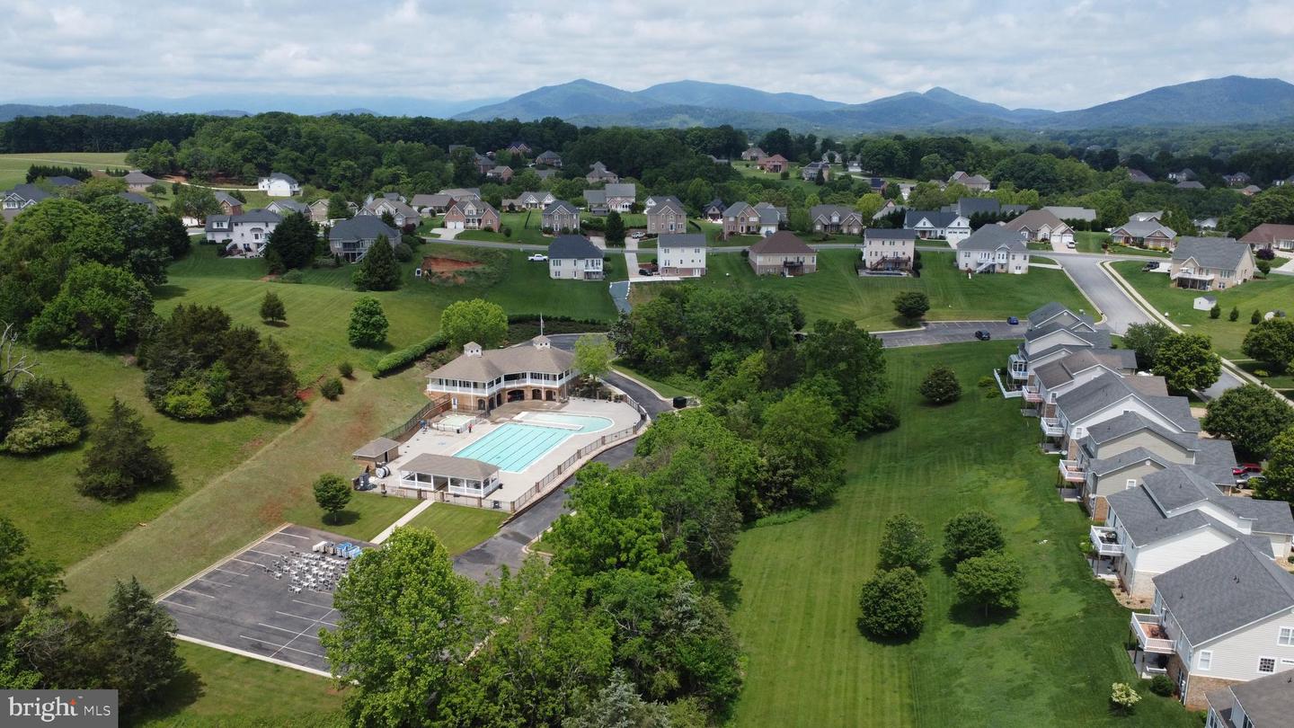 1267 HELMSDALE DR, FOREST, Virginia 24551, 5 Bedrooms Bedrooms, ,3 BathroomsBathrooms,Residential,For sale,1267 HELMSDALE DR,VABV2000204 MLS # VABV2000204