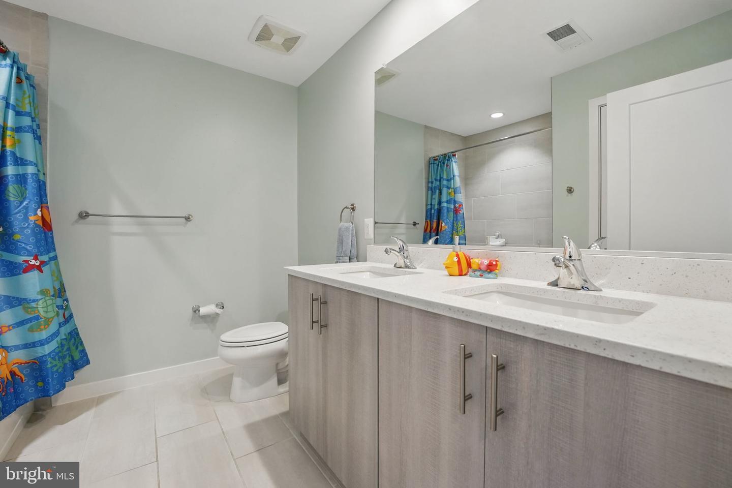 41459 TARRAGON LEAF DR, ALDIE, Virginia 20105, 5 Bedrooms Bedrooms, ,3 BathroomsBathrooms,Residential,For sale,41459 TARRAGON LEAF DR,VALO2096138 MLS # VALO2096138