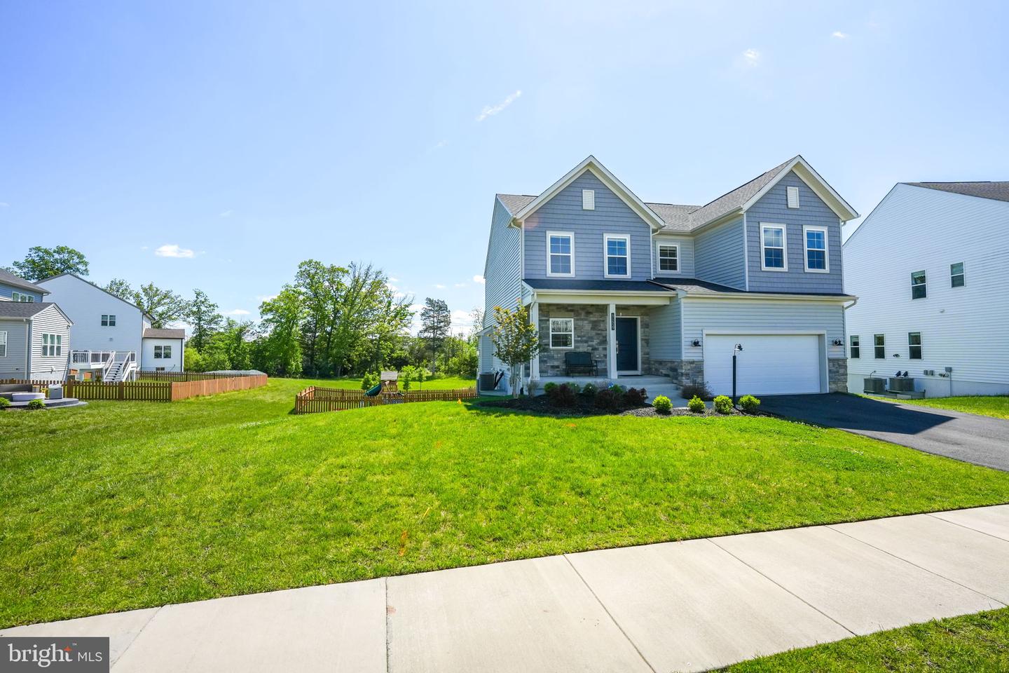 41459 TARRAGON LEAF DR, ALDIE, Virginia 20105, 5 Bedrooms Bedrooms, ,3 BathroomsBathrooms,Residential,For sale,41459 TARRAGON LEAF DR,VALO2096138 MLS # VALO2096138