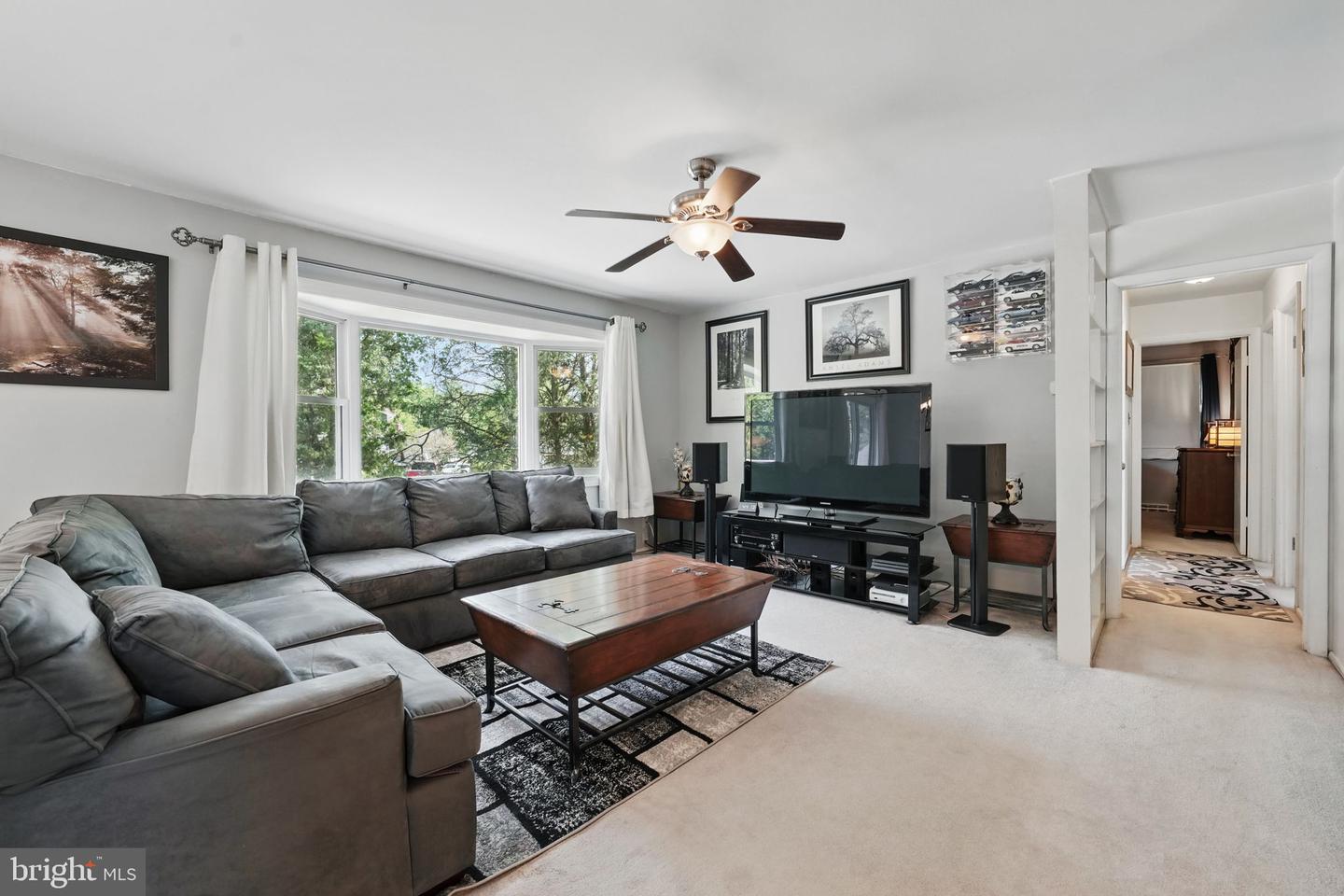 9706 GLEN CT, MANASSAS, Virginia 20110, 5 Bedrooms Bedrooms, ,3 BathroomsBathrooms,Residential,For sale,9706 GLEN CT,VAPW2094440 MLS # VAPW2094440