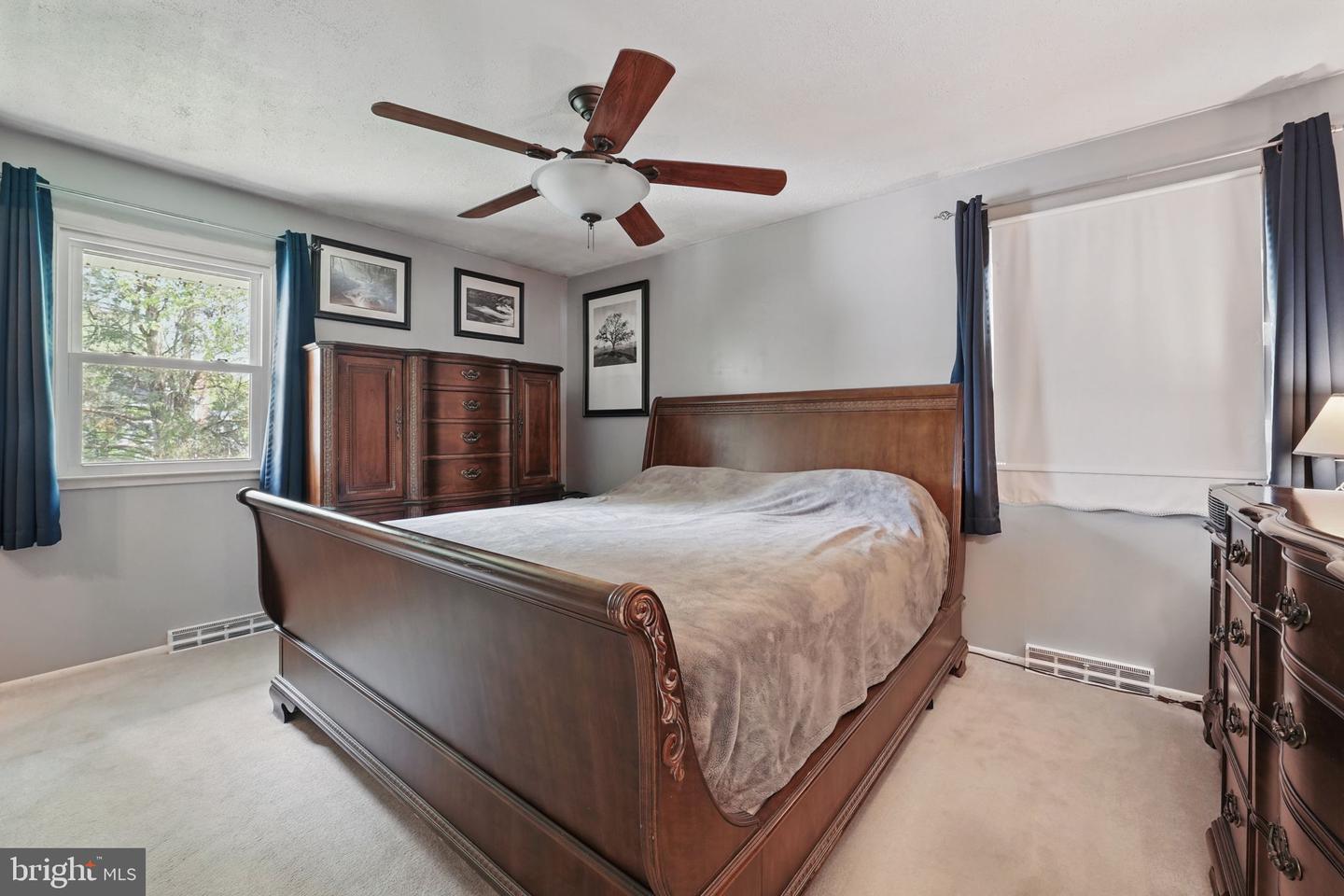 9706 GLEN CT, MANASSAS, Virginia 20110, 5 Bedrooms Bedrooms, ,3 BathroomsBathrooms,Residential,For sale,9706 GLEN CT,VAPW2094440 MLS # VAPW2094440