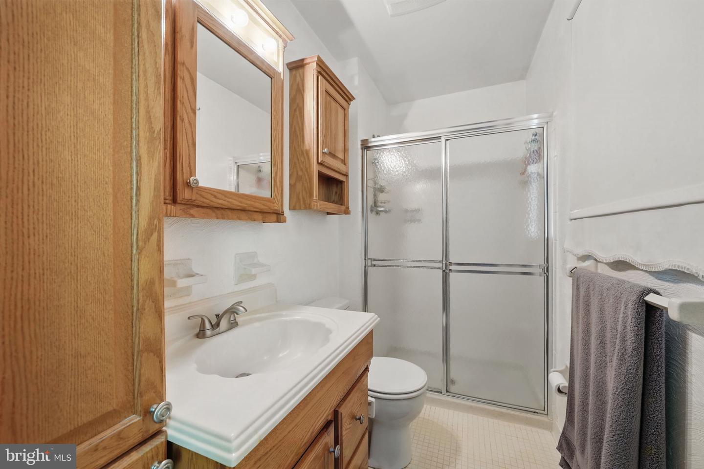 9706 GLEN CT, MANASSAS, Virginia 20110, 5 Bedrooms Bedrooms, ,3 BathroomsBathrooms,Residential,For sale,9706 GLEN CT,VAPW2094440 MLS # VAPW2094440